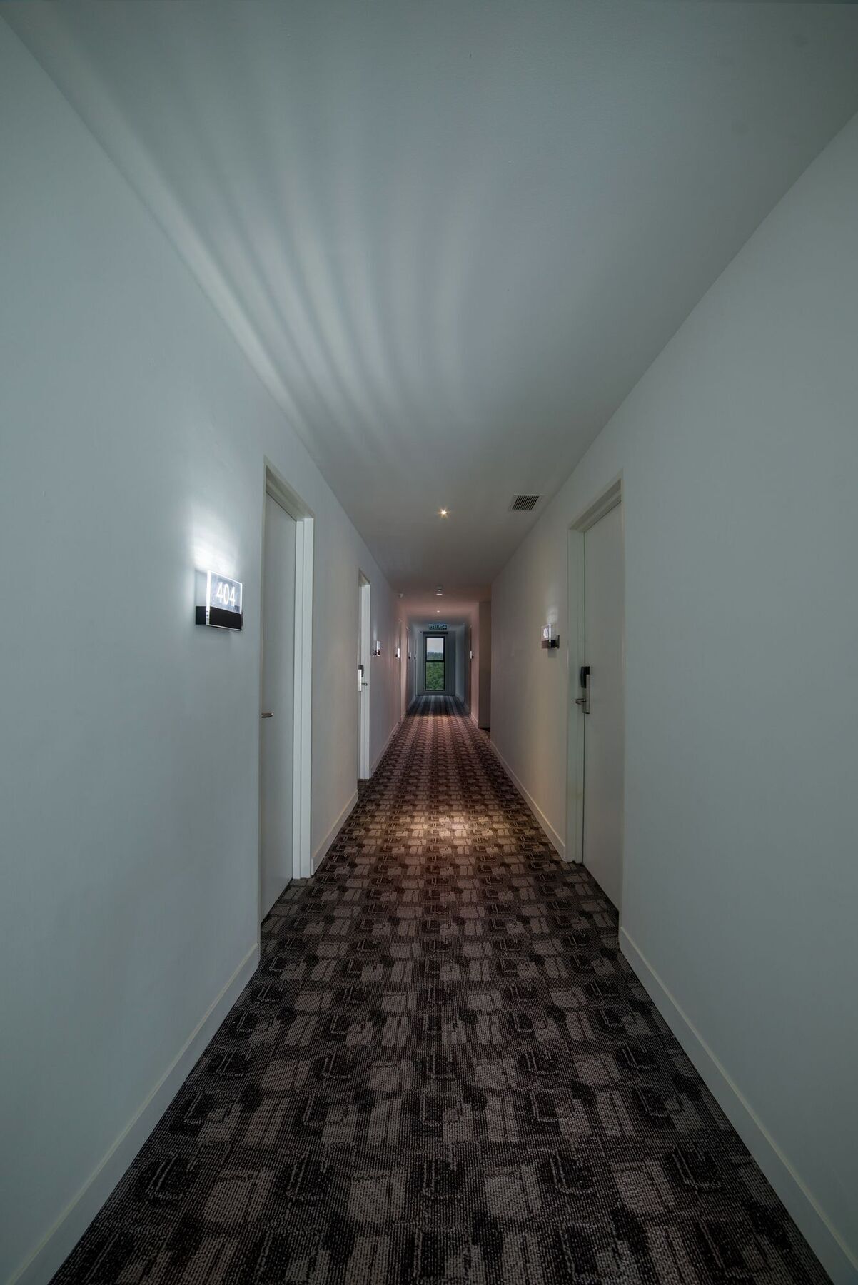 Riccarton Capsule Hotel Куала-Лумпур Экстерьер фото