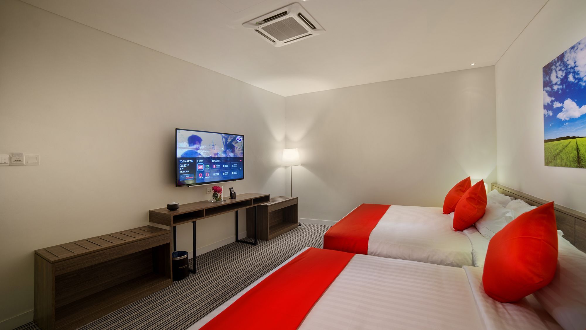 Riccarton Capsule Hotel Куала-Лумпур Экстерьер фото